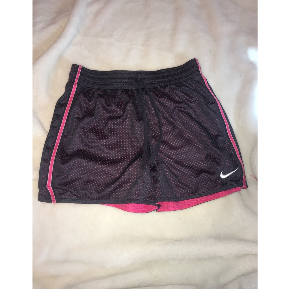 Pink nike shorts!